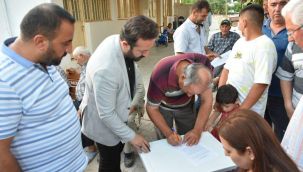 AK PARTİ İLÇE BAŞKANI ARTÇI PES ETMİYOR