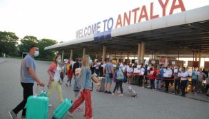 Antalya'ya turist yağdı