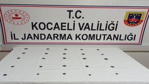 Kocaeli'de 25 tarihi sikke yakalandı