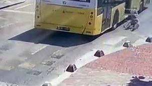 Küçükçekmece'de bir kadın hareket halindeki araçtan düştü