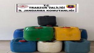 Şantiyeden mazot çalanlar, satmaya çalışırken yakalandı