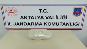 1,5 kilo esrar taşıyan iki yolcu yakalandı