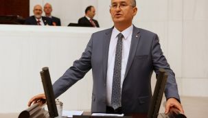 CHP'Lİ SERTEL: ÖĞRENCİLER YERSİZ YURTSUZ KALDI