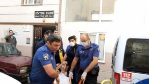 Erkek arkadaşını bıçaklayarak ağır yaraladı