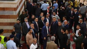Filistin Başbakanı Iştiyye, İsrail işgali altındaki Harem-i İbrahim Camii'ni ziyaret etti