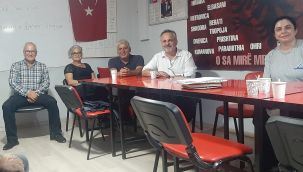 İZMİR'DE ARNAVUTA BİLMEYEN ARNAVUT KALMASIN