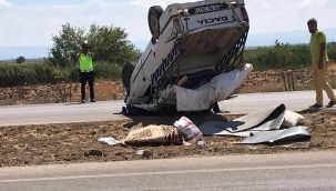 Kamyonet kazasında yabancı uyruklu kişiler yaralandı