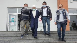 Katil zanlısı eşinin kendisine şiddet uyguladığını söyledi