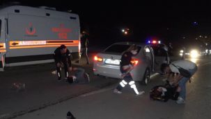 2 otomobil çarpışınca ortalık savaş alanına döndü
