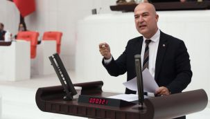 CHP'Lİ BAKAN DEÜ BİNALARININ AKIBETİNİ SORDU