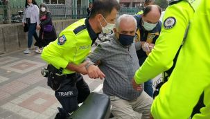 Trafik cezasını duyunca fenalaştı