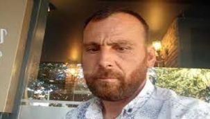 İŞTEN ÇIKARILMAKLA TEHDİT EDEN KİŞİYİ ÖLDÜRDÜ