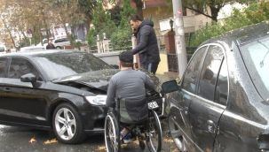 Kaldırımda yürüyen yaya, ölümden kıl payı kurtuldu