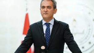 Yüz yüze eğitime bir haftalık aradan sonra devam