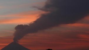 Popocatepetl Yanardağı'nda patlama