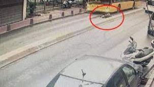 İETT otobüsünün çarptığı kadın ağır yaralandı