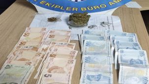 TAKSİ'YE GİZLENMİŞ UYUŞTURUCU ELE GEÇİRİLDİ