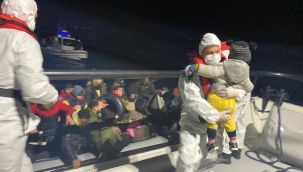 YENİ YILIN 4 GÜNÜNDE 318 GÖÇMEN KURTARILDI