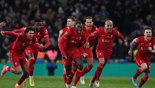 Arrizabalaga penaltıyı kaçırdı, Liverpool kupayı kaldırdı