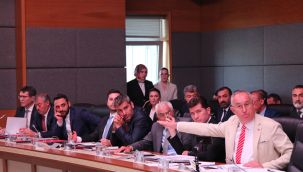 CHP'li Sertel'den aynı gün hastalanan TRT yönetimine tepki