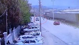 Öğrenciler adrenalin olsun diye araçların önüne atladı