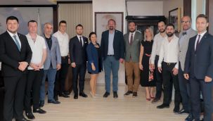 TÜGİAD Ege Şubesi Çiğli Belediye Başkanı Utku Gümrükçü ile bir araya geldi