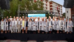 İEÜ Tıp Fakültesinin gurur gecesi