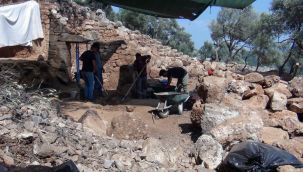 Meclis binası ve tapınak 2 bin yıl sonra gün yüzüne çıktı