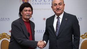 Bakan Çavuşoğlu, Yeni Zelanda Dışişleri Bakanı Mahuta ile görüştü