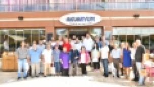 Başkan Gümrükçü, arıcılarla bir araya geldi