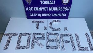 Ecza deposu gibi: İzmir'de bir kişiden 980 adet sentetik ecza ele geçirildi