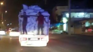 Kamyonet kasasında pes dedirten yolculuk