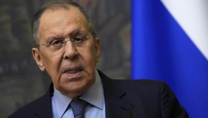Lavrov, Pelosi'nin Tayvan ziyaretini ABD'nin Ukrayna yaklaşımına benzetti
