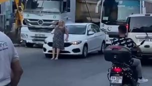 Sevgilisi parasını çalıp darp etti, cinnet geçirip yoldan geçen arabalara saldırdı