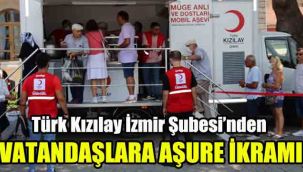 Türk Kızılay İzmir Şubesi'nden vatandaşlara aşure ikramı