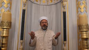 Diyanet İşleri Başkanı Erbaş, Tokyo Camii'nde cuma namazı kıldırdı