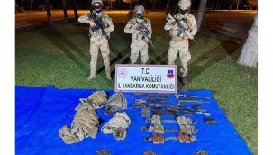 EREN ABLUKA-35 Operasyonunda teröristlere ait silah ve doküman ele geçirildi