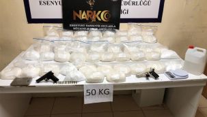 Esenyurt'ta uyuşturucu operasyonu: 50 kilo metanfetamin ele geçirildi