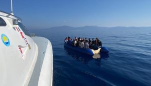 İzmir açıklarında göçmen hareketliliği: 203 göçmen karaya çıkartıldı