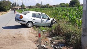 İzmir'de trafik kazası: Yaşlı çift yaralandı