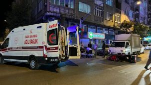 Kamyonetin çarptığı motosiklet sürücüsü yaralandı