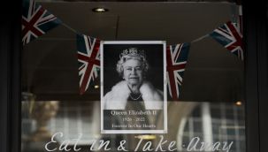 Londra sokakları Kraliçe II. Elizabeth'in cenaze alayına hazırlanıyor