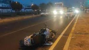 Motosiklet sürücüsü feci şekilde can verdi