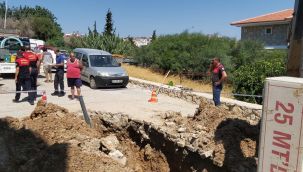 Su arızasını giderirken göçük altında kaldılar