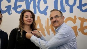 AK Gençlik İzmir'den Genç Üye Buluşması