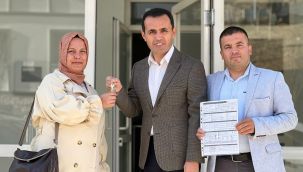 Bergama TOKİ’de konut teslimi hız kesmeden devam ediyor