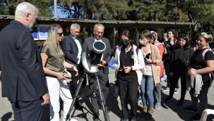 Bornova Büyükpark’ta güneş tutulması heyecanı