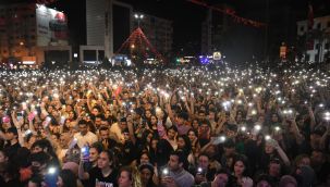Bornova’da coşku dolu 99. Yıl kutlamaları