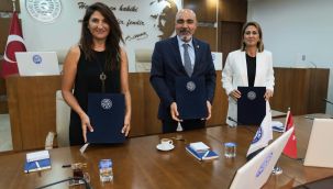Ege Üniversitesi ile İl Göç İdaresi göçmenlerin topluma uyumu için el ele verdi