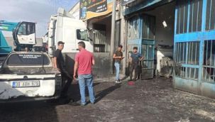 Kaynak yapılan kamyonun yakıt deposu patladı